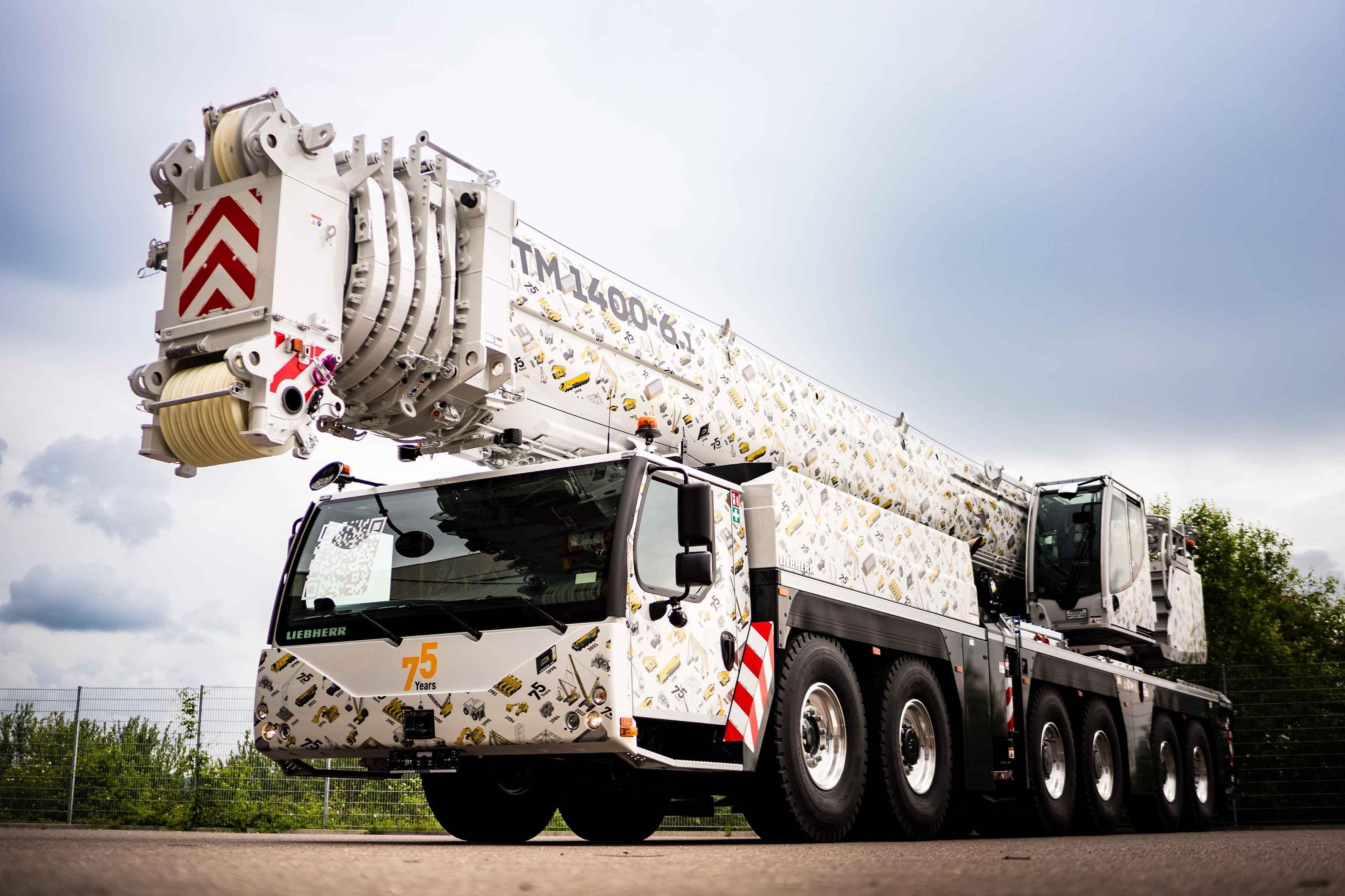 Liebherr Showcases LTM 1400-6.1 and Other Innovations at 2024 Customer Days