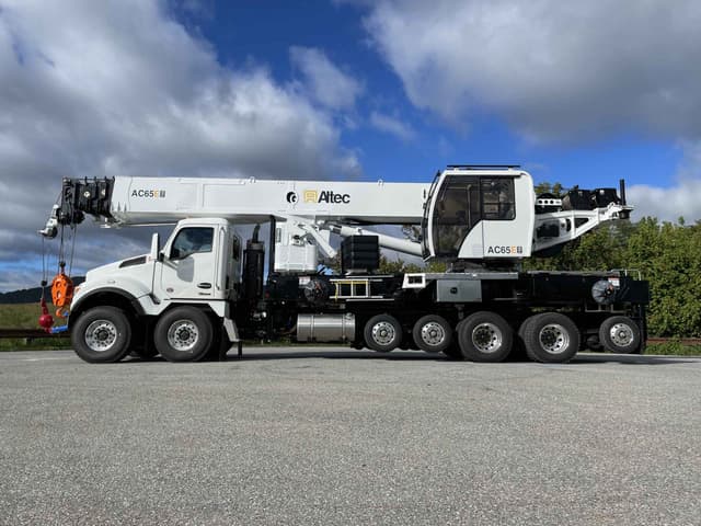 Altec to Showcase AC65E Boom Truck Crane at ConExpo 2026