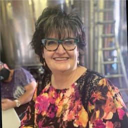 Lurene Goodnight, Catalyst Communications Network